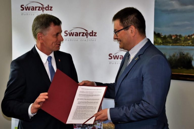 Hybrydy już umówione