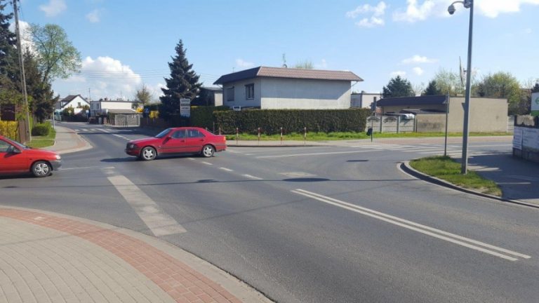 Światła na pomoc kierowcom