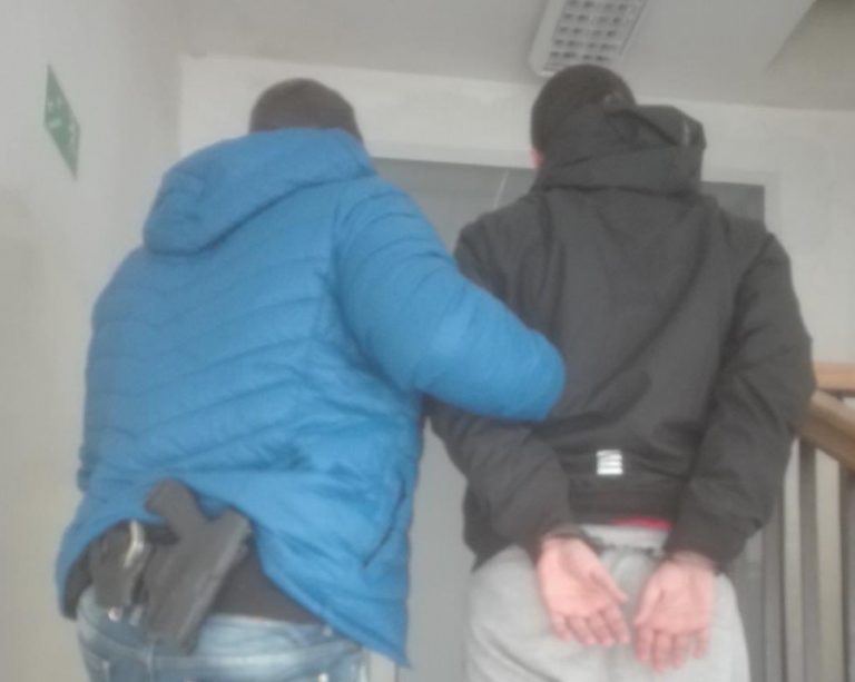 Agresywni 17 – latkowie pobili konkurenta