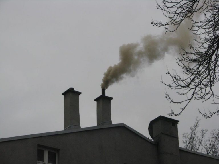 Styczeń z alarmem smogowym! Luty też!