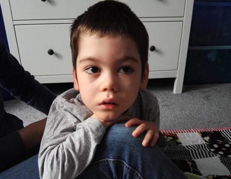 Zbierajmy nakrętki dla Antosia