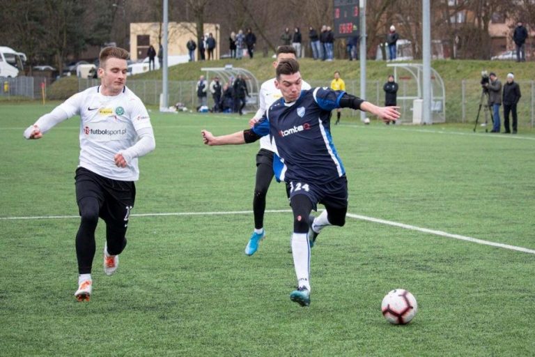 Warta pokonała Unię