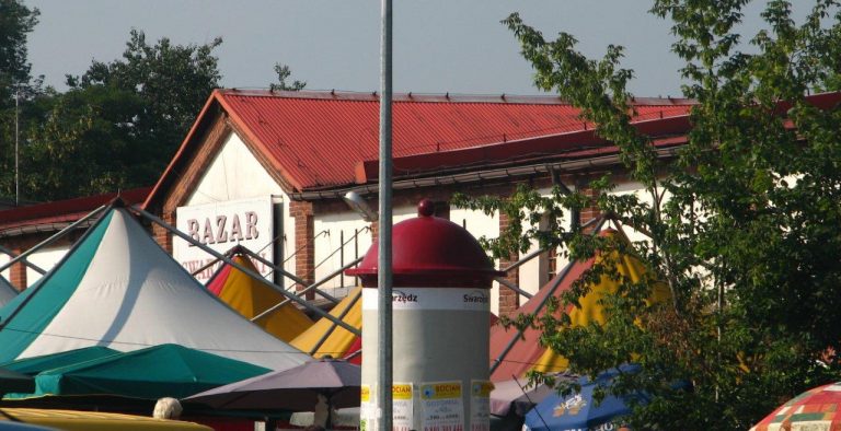 Targowisko znowu otwarte