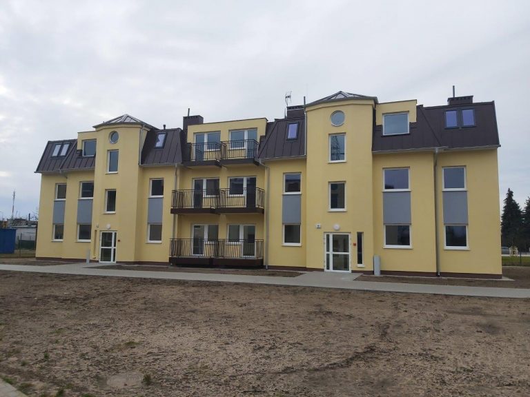 Dom już z pierwszymi mieszkańcami