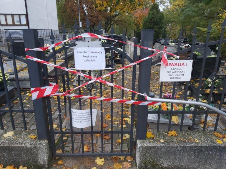 Jak wygląda sytuacja przy swarzędzkich cmentarzach?