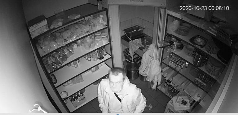 Kto rozpoznaje mężczyznę?