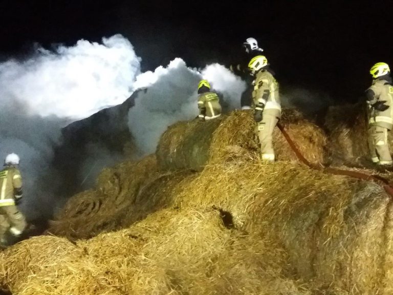 Stóg w płomieniach