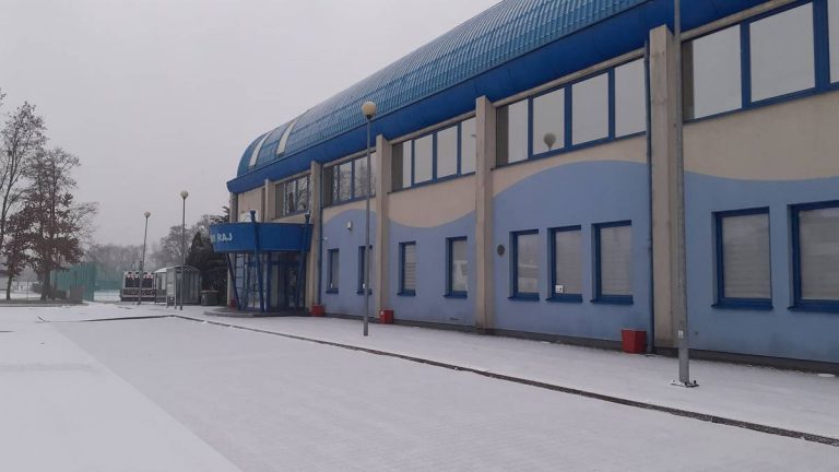 Pływalnia ponownie otwarta