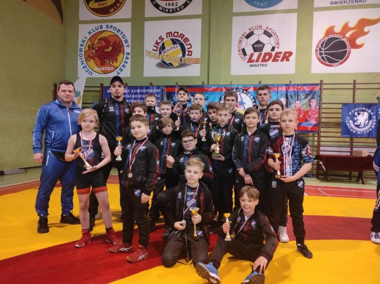 Zapaśnicy znowu z medalami!