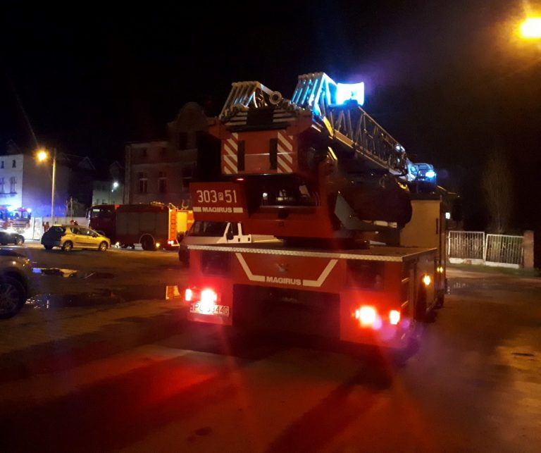 Kamienica znowu w ogniu