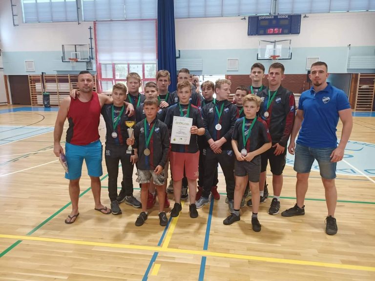 Swarzędzcy zapaśnicy najlepsi w Warszawie!