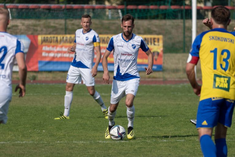 Unia spadła do IV ligi!