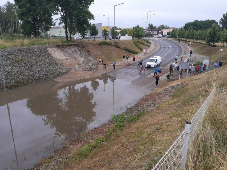 Skarpa zostanie wzmocniona