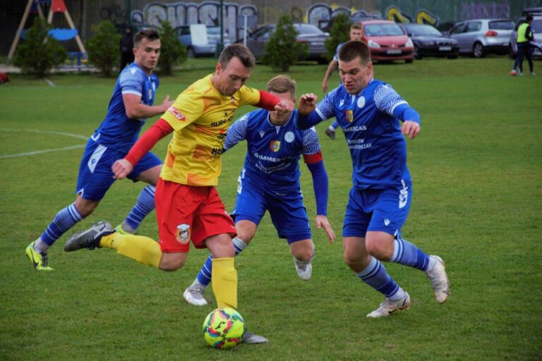 Meblorz pokonuje lidera!