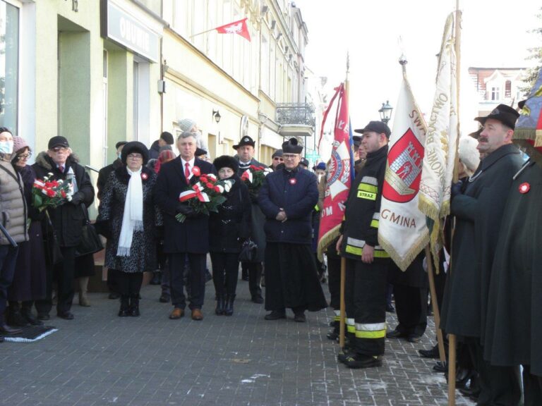 Oddali hołd Bohaterom