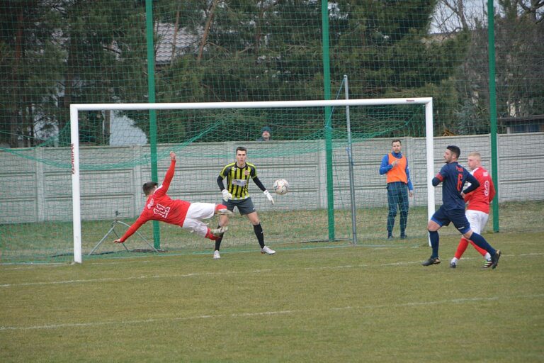 Meblorz pewnie zgarnął trzy punkty