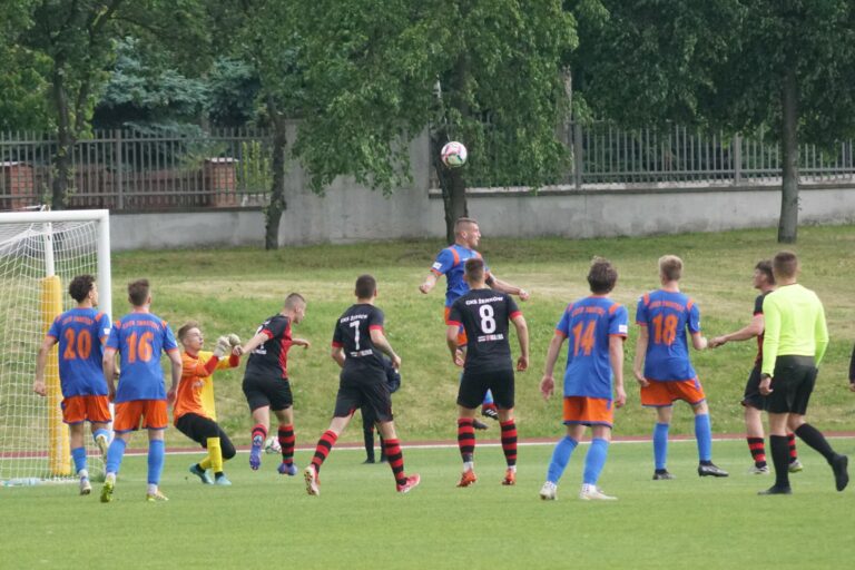 Lider walczy do końca