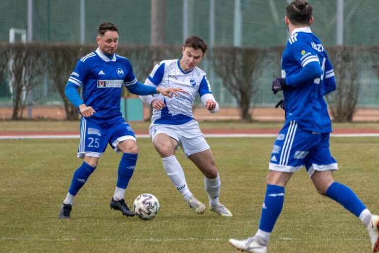 Unici wypuścili zwycięstwo z rąk