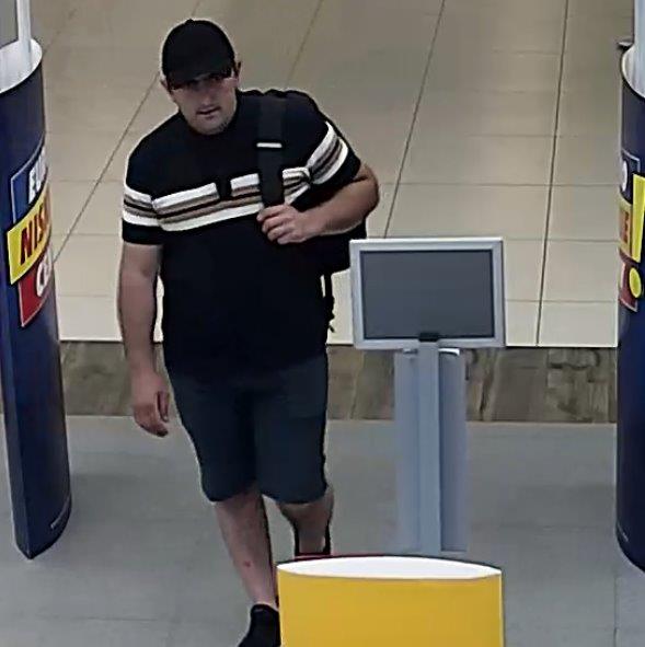 Poszukiwany złodziej słuchawek