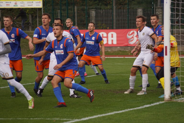 Lider w ćwierćfinale okręgowego Pucharu Polski