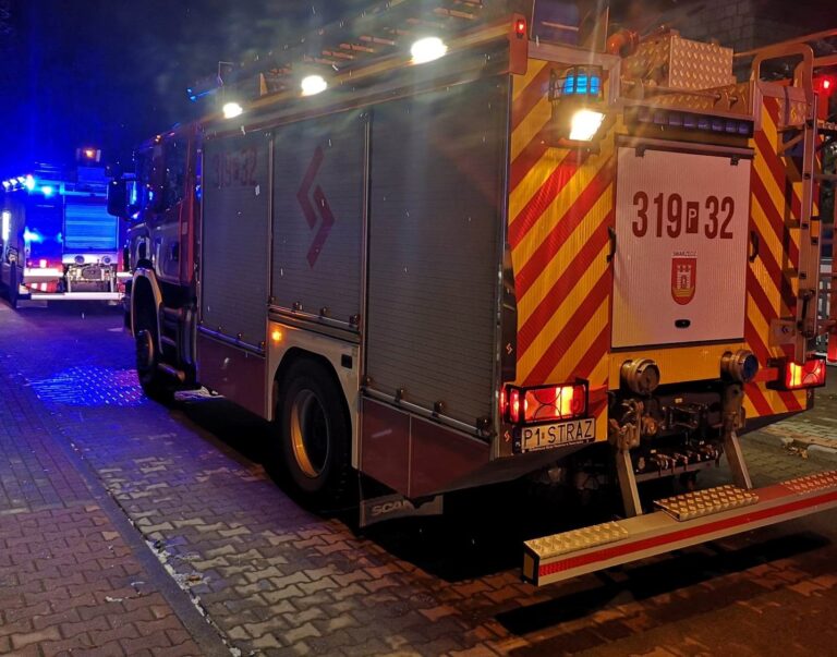 Pożar w mieszkaniu na Czwartaków