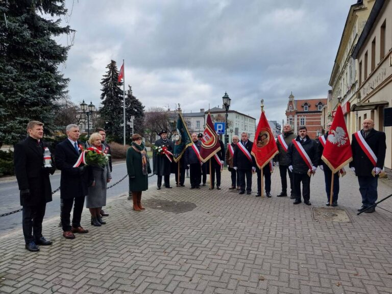Oddali hołd Bohaterom