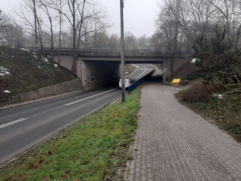 Wiadukt w Swarzędzu coraz bliżej rozbiórki