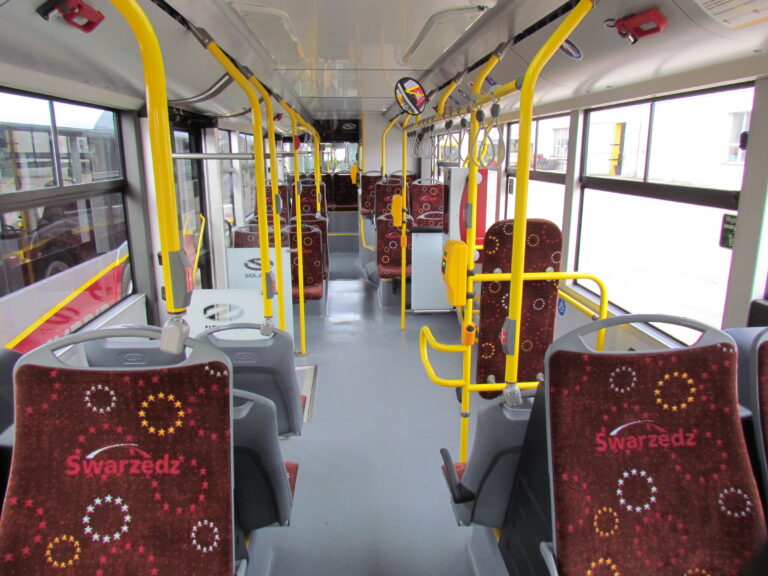 Za autobus i parking zapłacimy telefonem