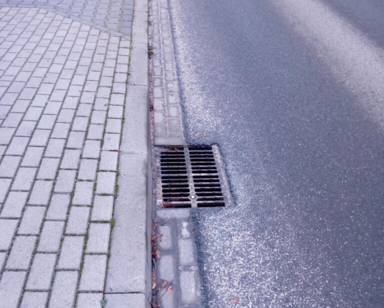 Sprawcy kradzieży z aktem oskarżenia