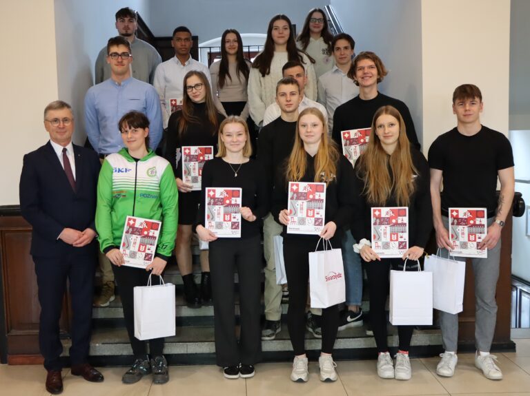 Sportowcy ze stypendiami