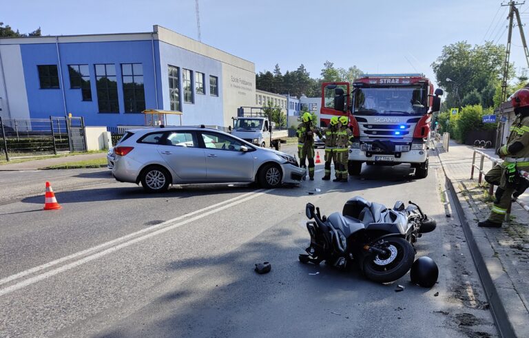 Motocyklista poszkodowany
