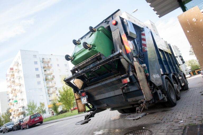Gmina na nowej umowie „śmieciowej”