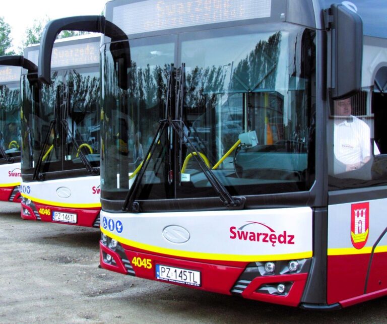 Komunikacja w świąteczny weekend