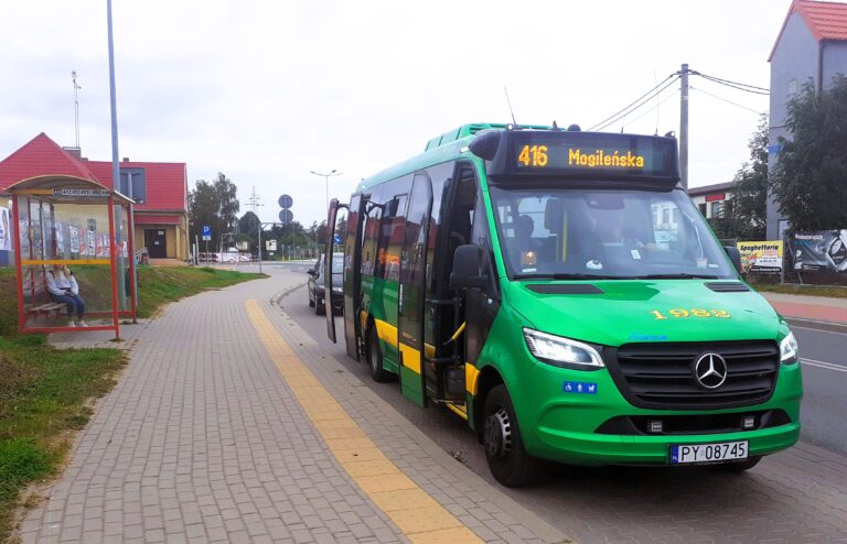 Minibusy do Gruszczyna z kursami w niedziele i święta!