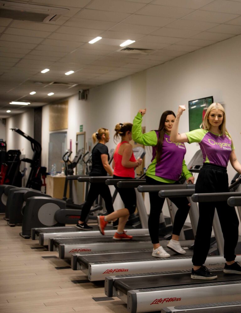 Organic Fitness z Klubowiczami zasadzi 1.000 drzew!