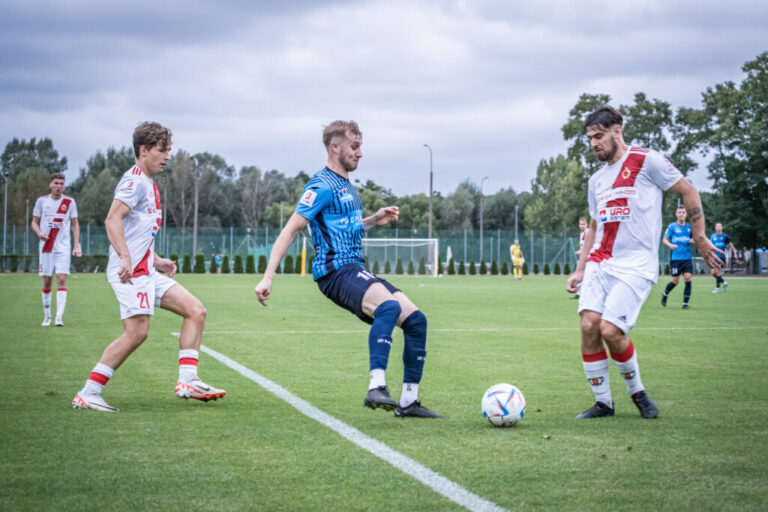 Trwa dobra passa Unitów