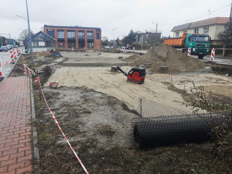 Węzeł (niebawem) z kolejnym parkingiem