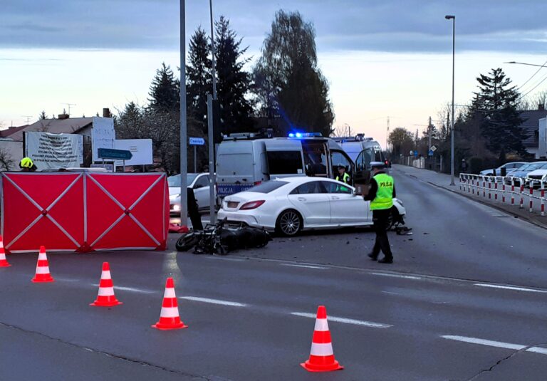 Policja ustala okoliczności tragedii w Swarzędzu