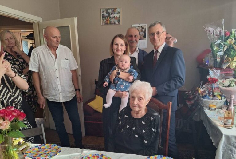 100 lat Pani Janiny!