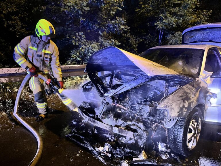 Pożar auta na swarzędzkim wiadukcie!