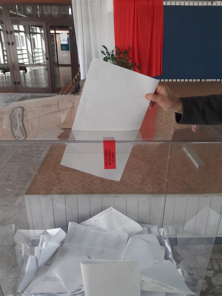 Swarzędz z wyższą frekwencją niż w kraju