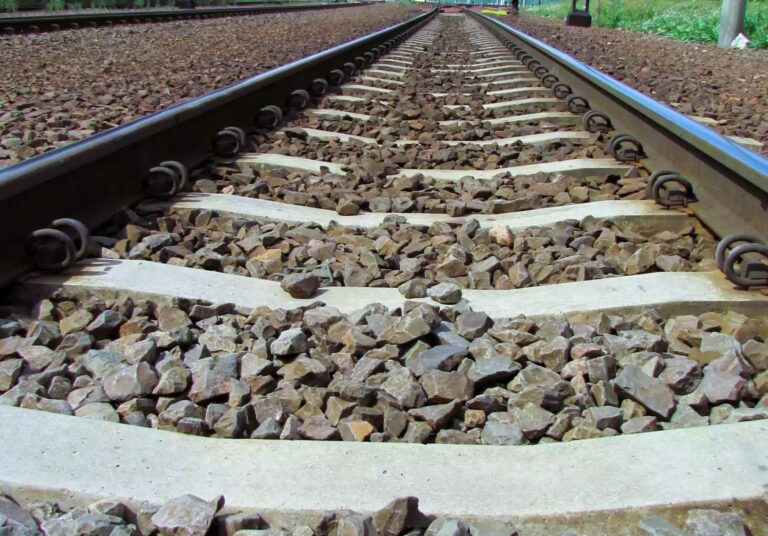 Tragedia na torach w Kobylnicy