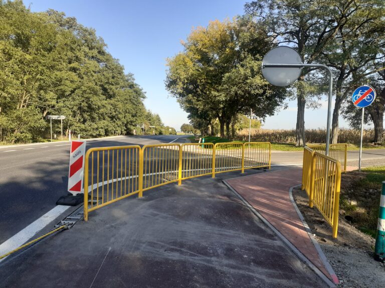 Z Kobylnicy (na razie) do Uzarzewa