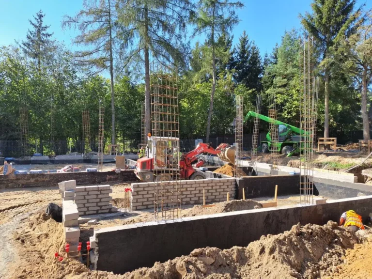 W Wierzonce fundamenty gotowe, czas na parter