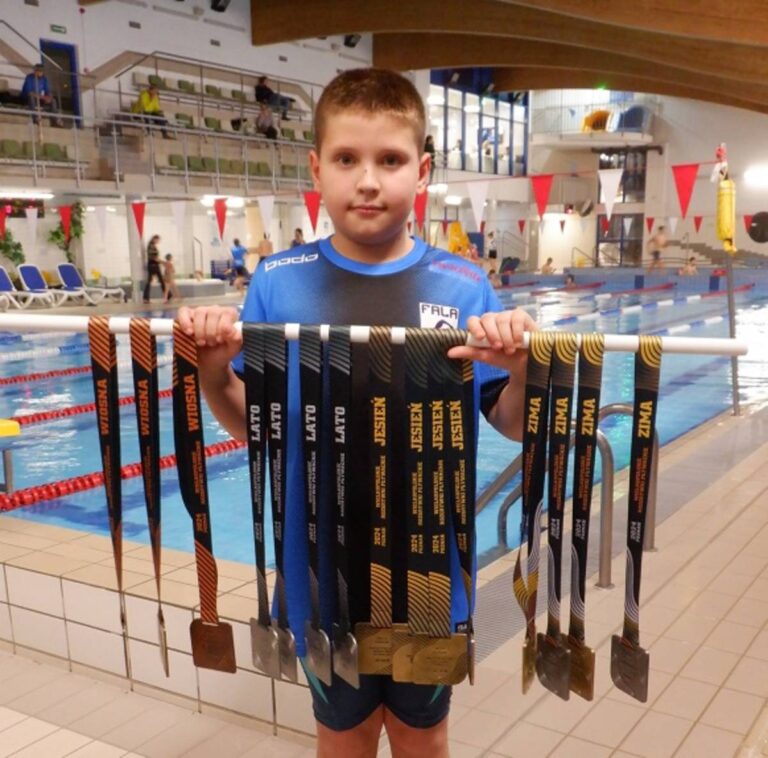 Artur Chełmicki z 15 medalami!