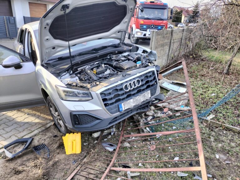 Uderzył w mur na Warzywnej