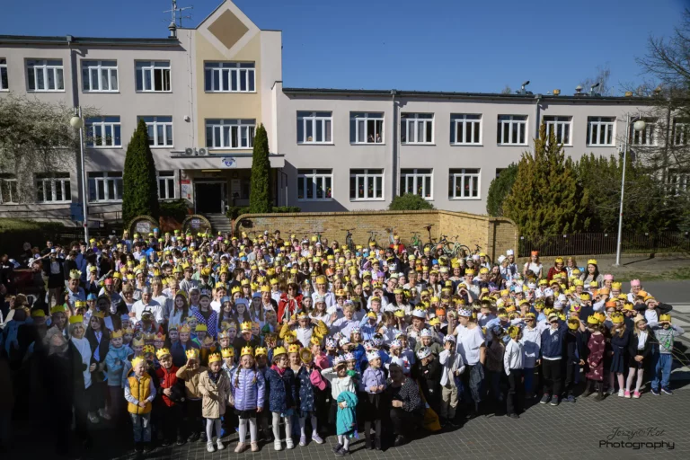 Dzień koronacyjny w swarzędzkiej „Czwórce”