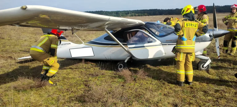 Awaryjne lądowanie na Ligowcu!