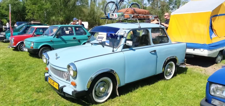 Zabytkowe auta ponownie w Swarzędzu!