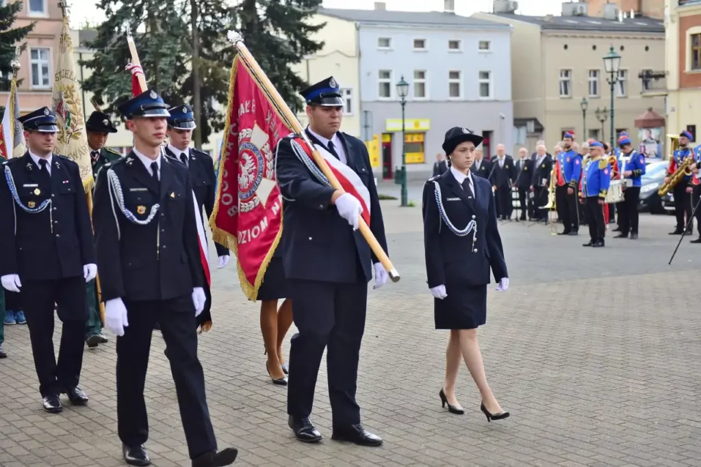 maj 3 Tygodnik i Portal Swarzedzki